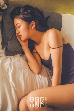 黄健翔现任妻子
